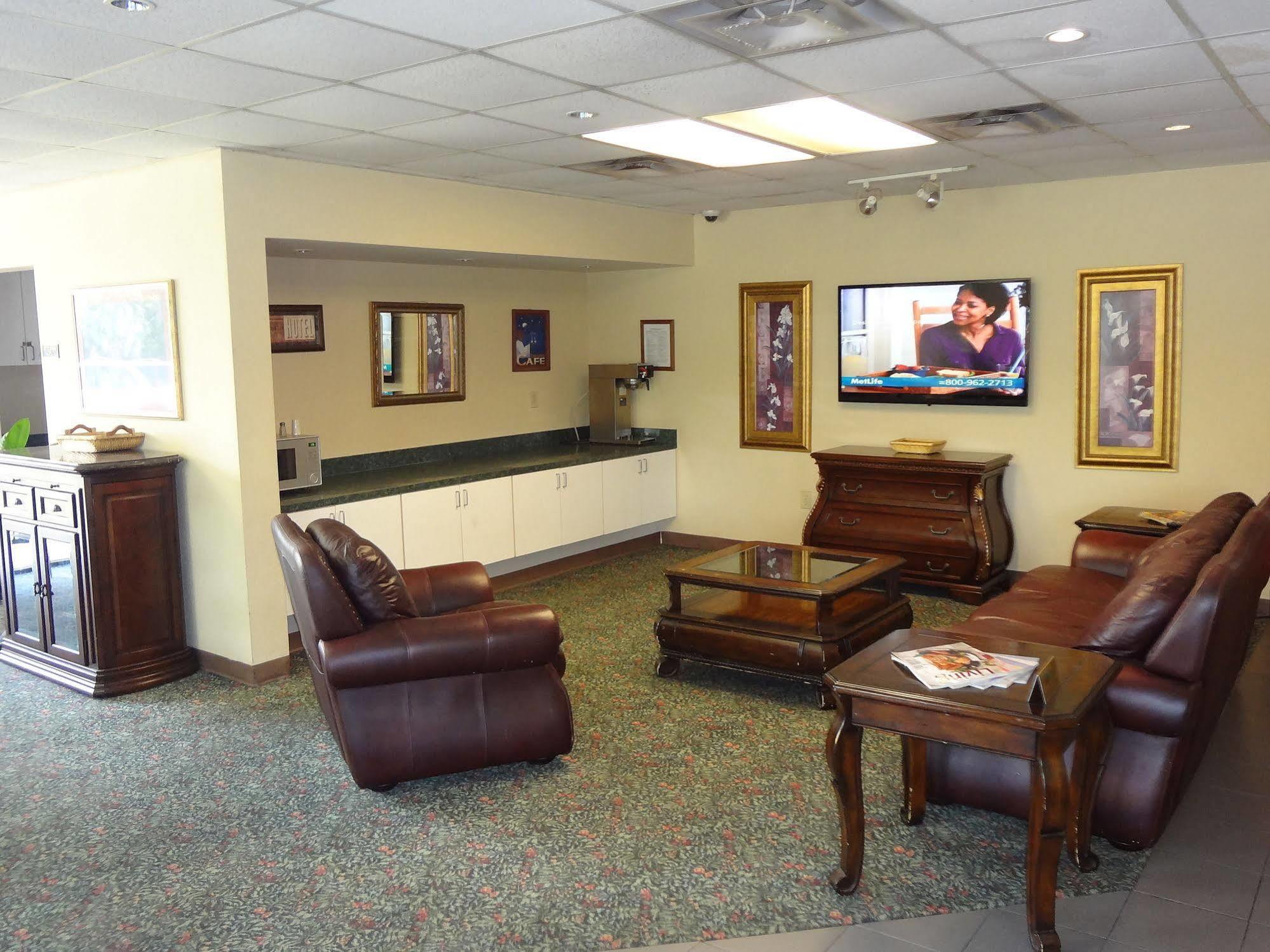 Chickasaw Best Inn Formerly Known As M Star Hotel מראה חיצוני תמונה